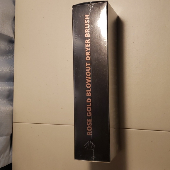 FoxyBae Rose Gold Blowout Dryer Brush Pro - Picture 7 of 11